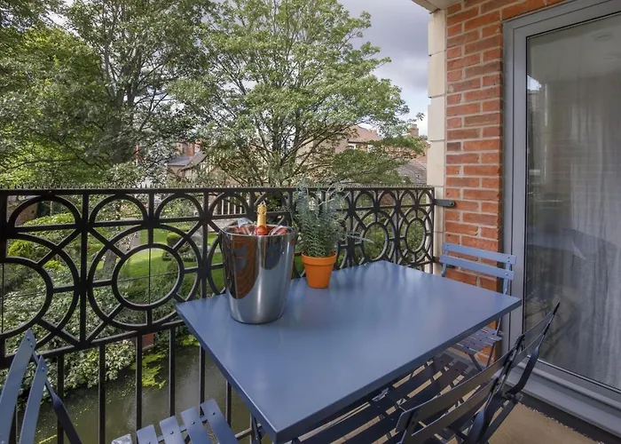 Adventurer's View 度假居 *